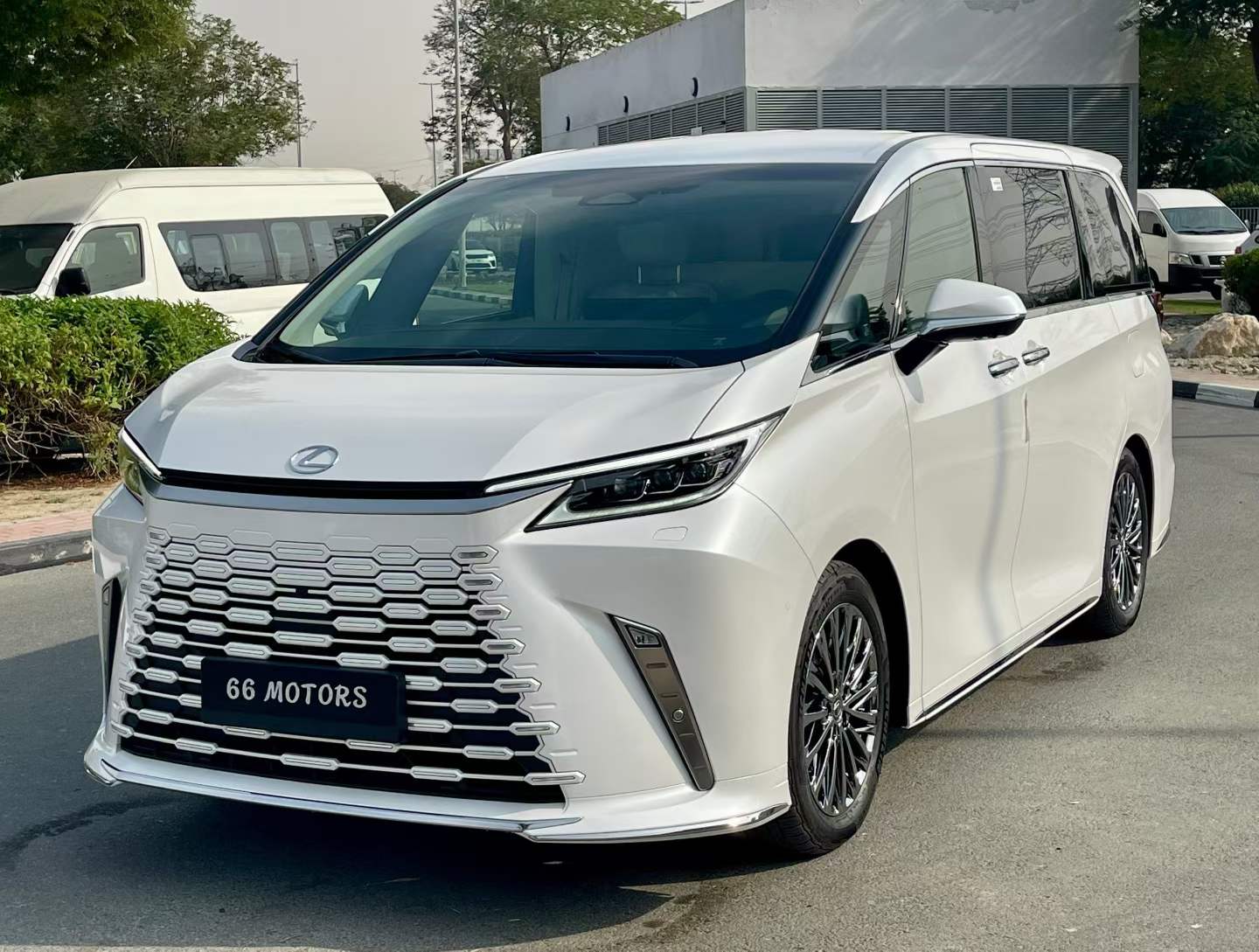 2026 Lexus LM 350h VIP 4-Seat, new