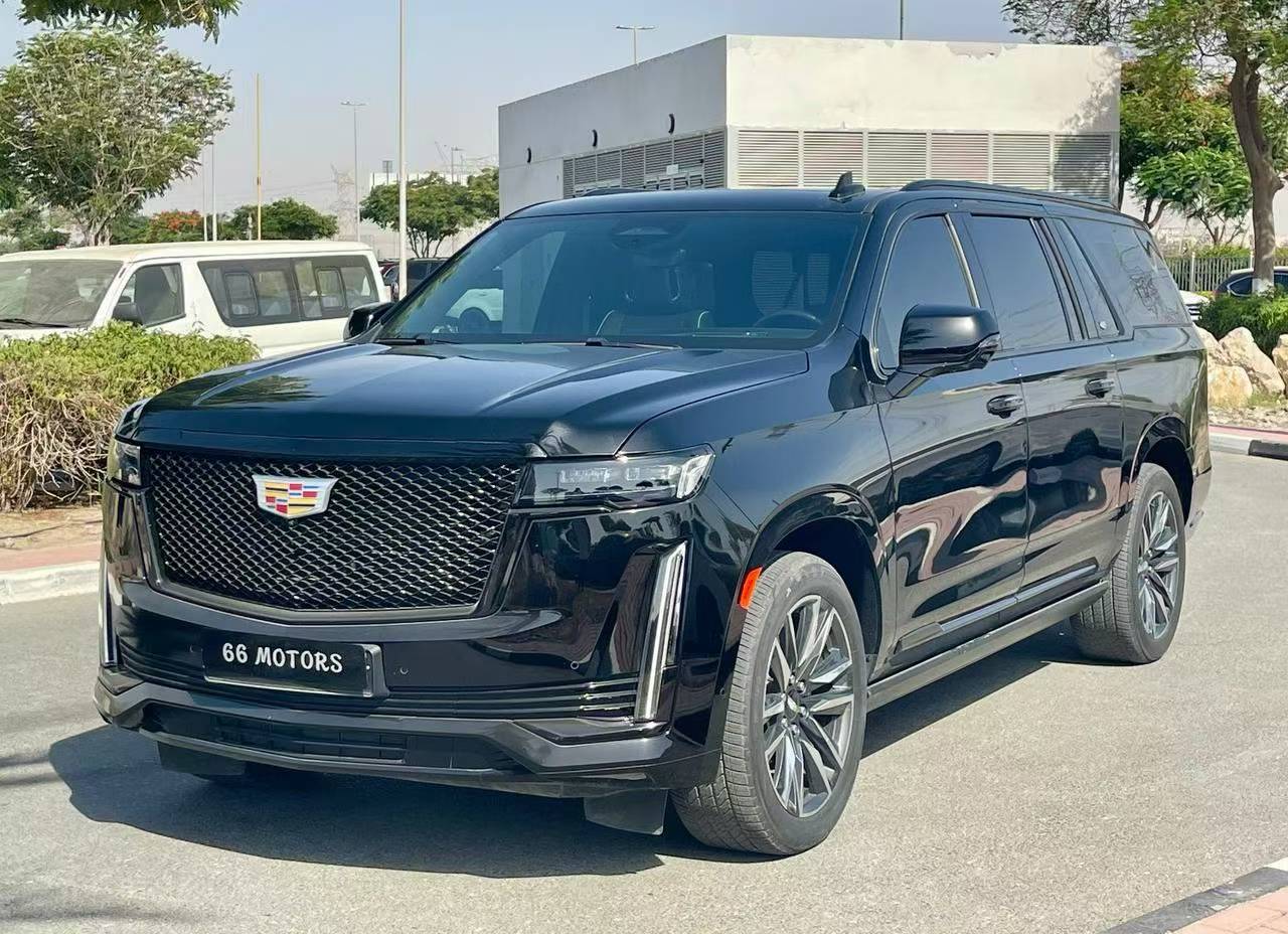 2023 Cadillac Escalade ESV GCC, 20,000 km