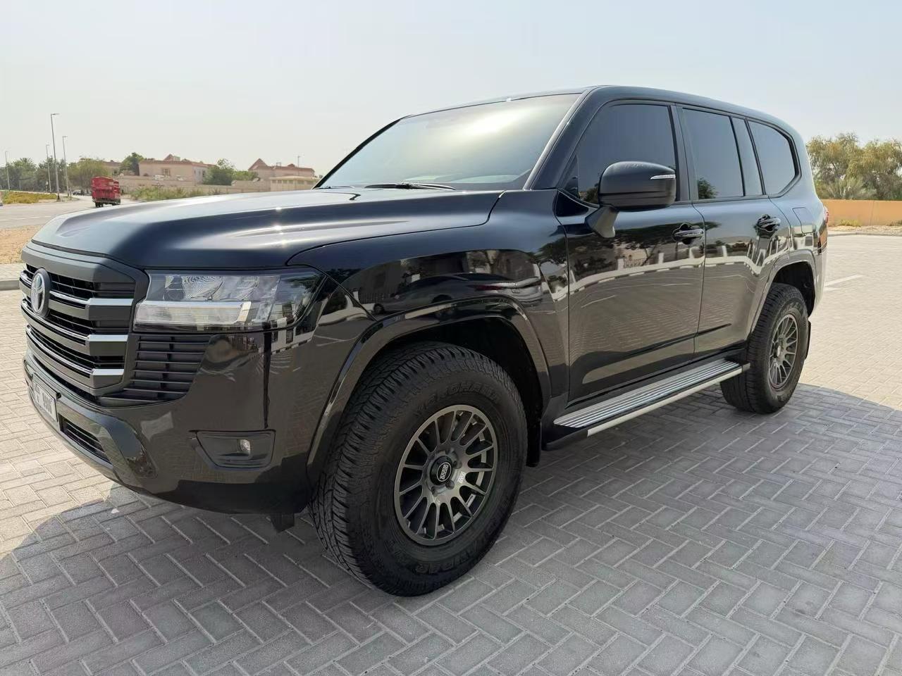 Pre-Sale 2026 Toyota Land Cruiser EXR GCC — 10,000 km