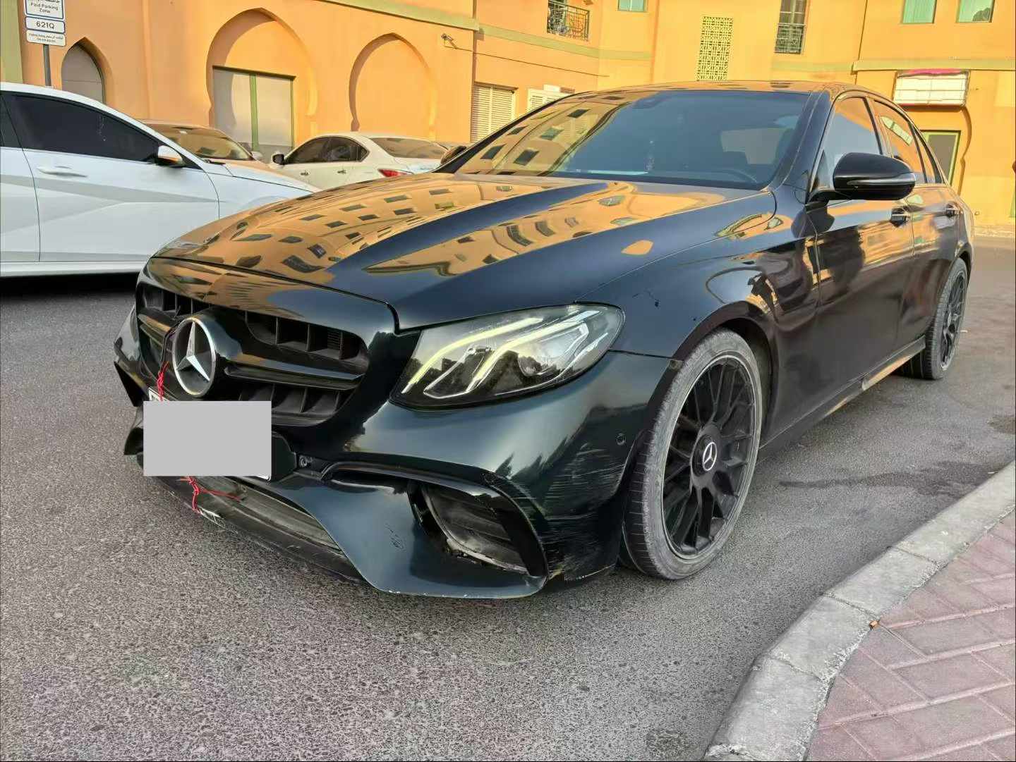 مرسيدس بنز E300 4MATIC 2.0 تيربو موديل 2017 مواصفات أمريكية