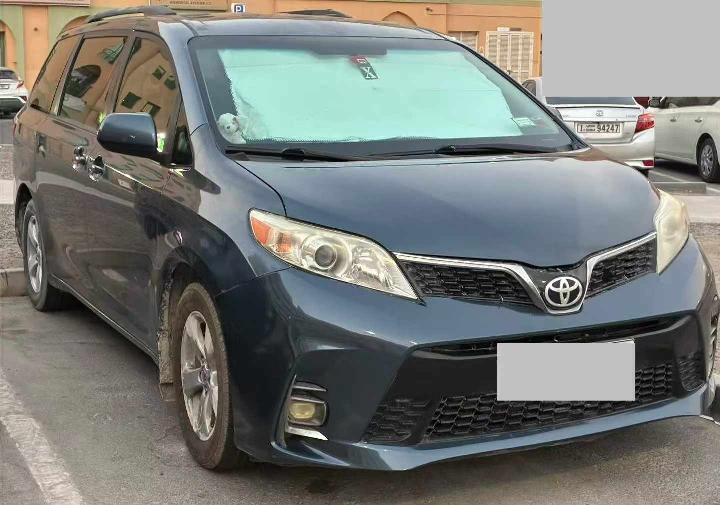 2017 Toyota Sienna L 3.5 V6 FWD 7-Seater US Spec
