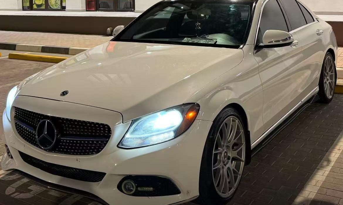 2018 Mercedes-Benz C 300 RWD US Specification