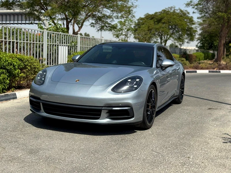 2019 Porsche Panamera - AED 165,000, 45,690 km
