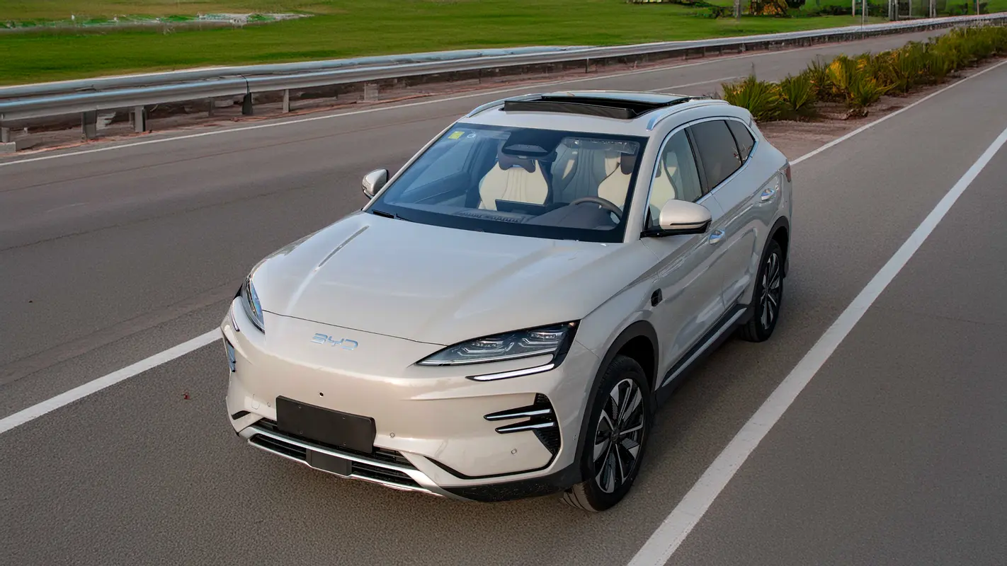 2025 BYD Song Plus EV 520KM Luxury Edition