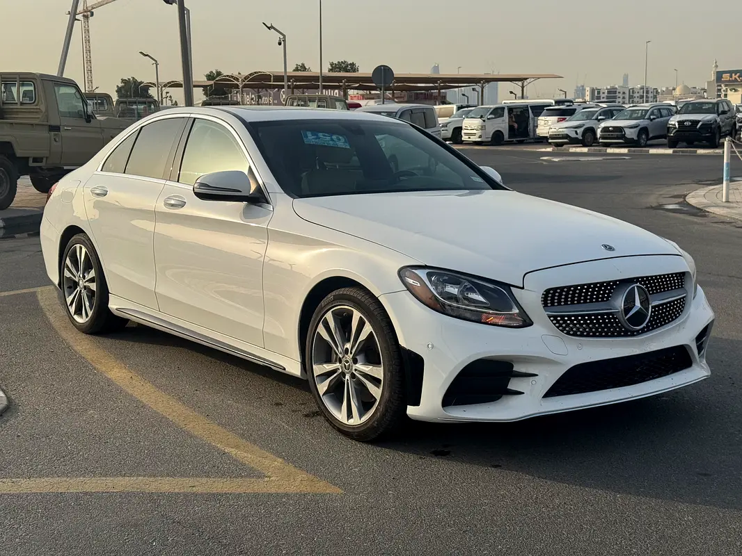 2018 Mercedes-Benz C300 Full Option American Specs