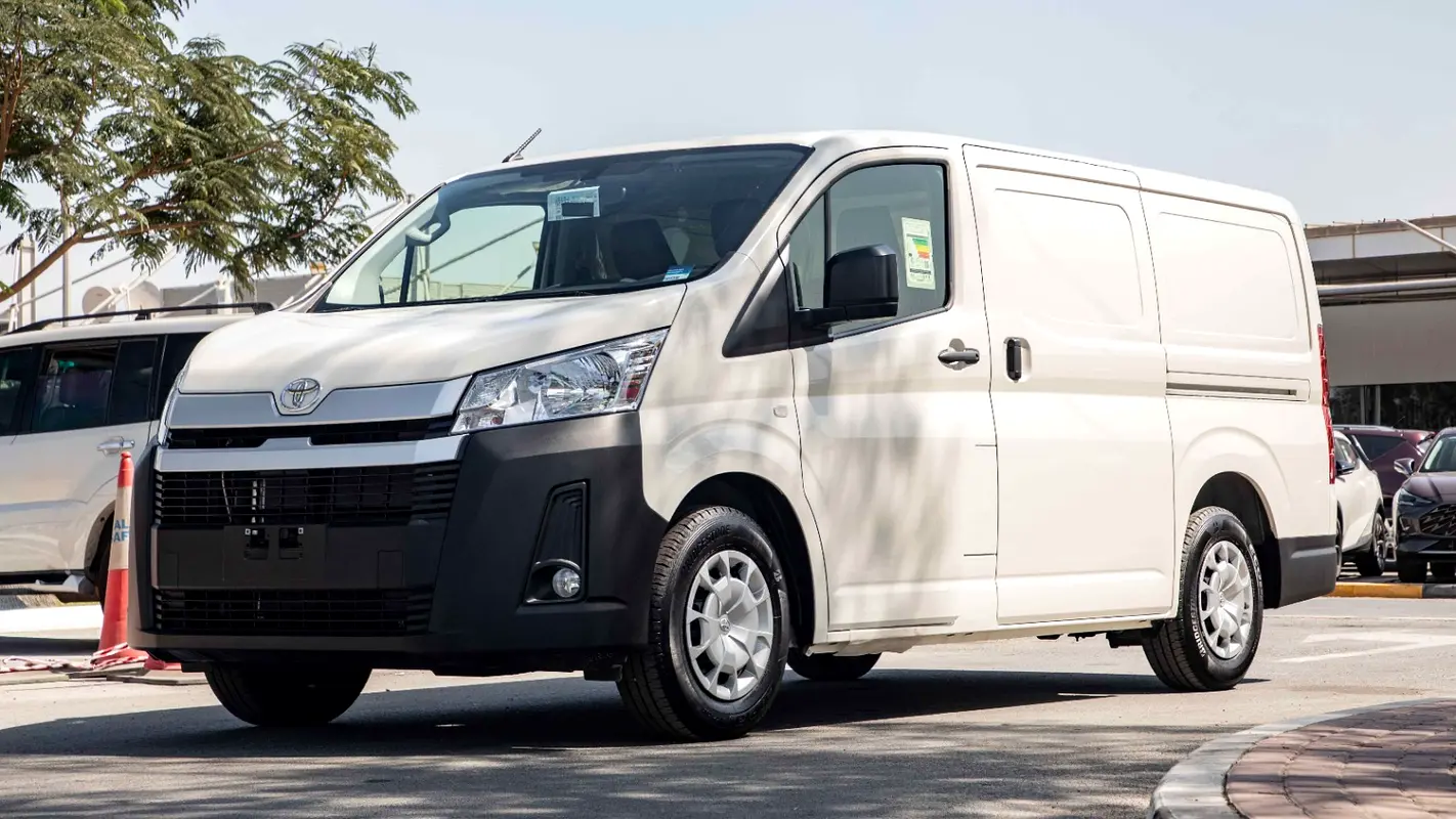 2026 Toyota Hiace GL Cargo Van GCC Specs, 0 km