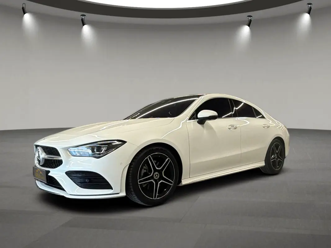 مرسيدس بنز CLA 250 AMG Line 2021 - كيلومترات منخفضة!