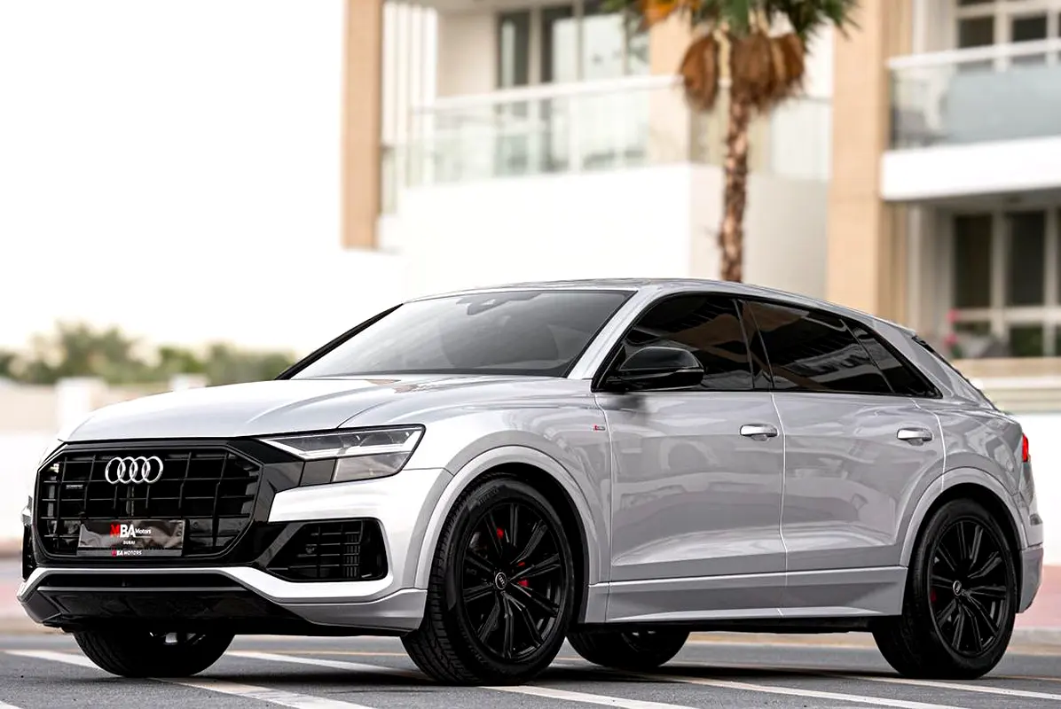 2022 أودي Q8 55 TFSI quattro S line - المواصفات الأوروبية | عدد الكيلومترات منخفضة