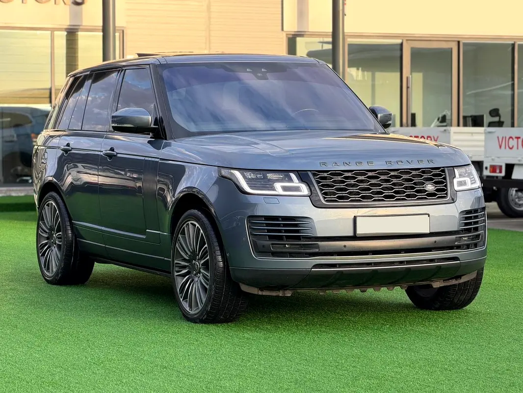 2018 Land Rover Range Rover HSE GCC Specs - Excellent Condition