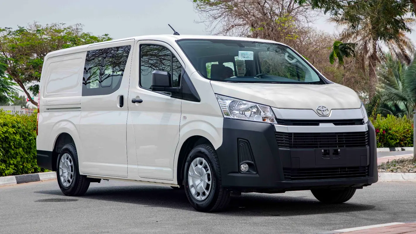 2026 Toyota Hiace GL 3.5L Manual GCC Specs with 3-Year Warranty