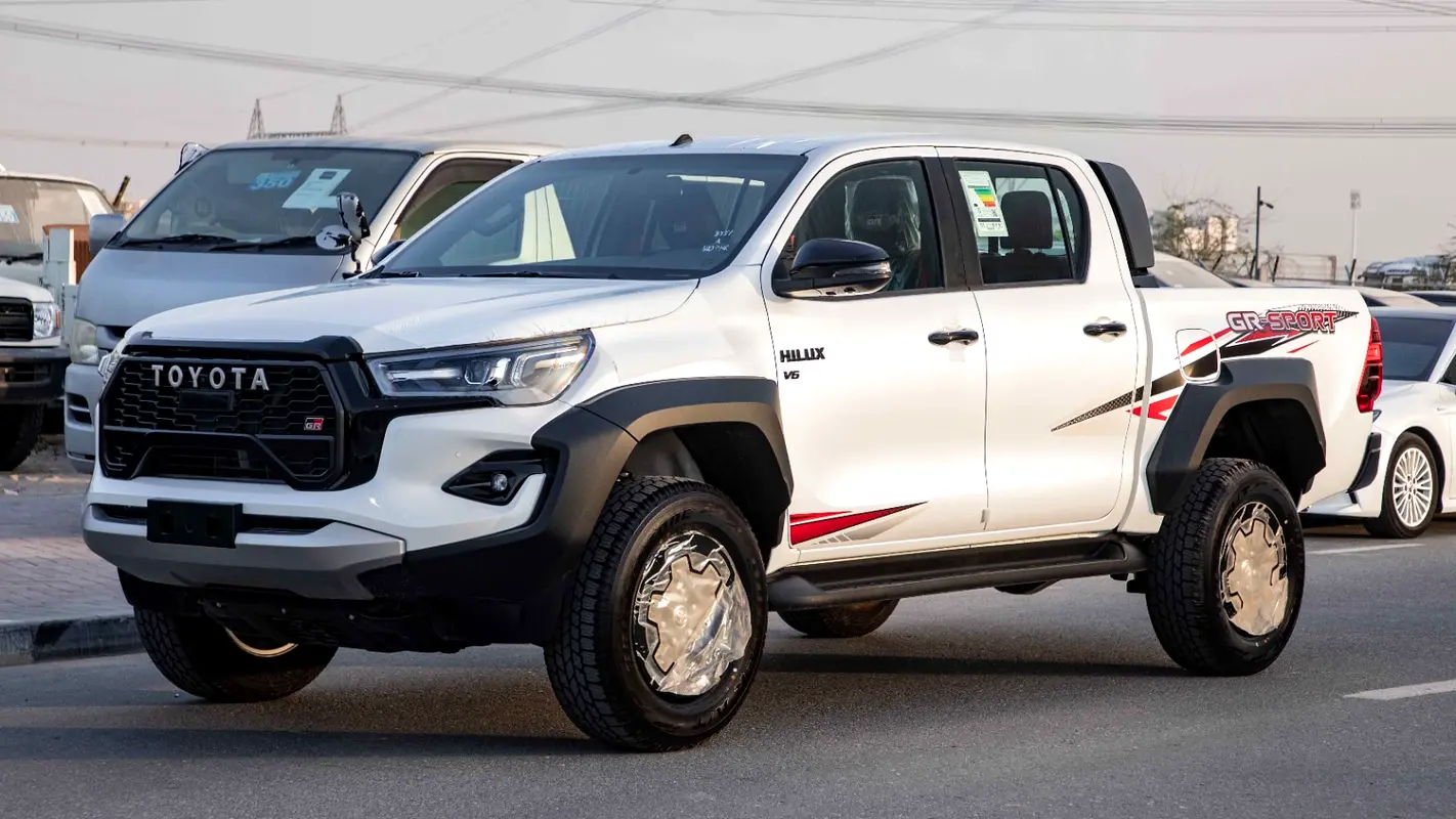 2026 Toyota Hilux GR Sport 4.0L 4WD GCC Specs