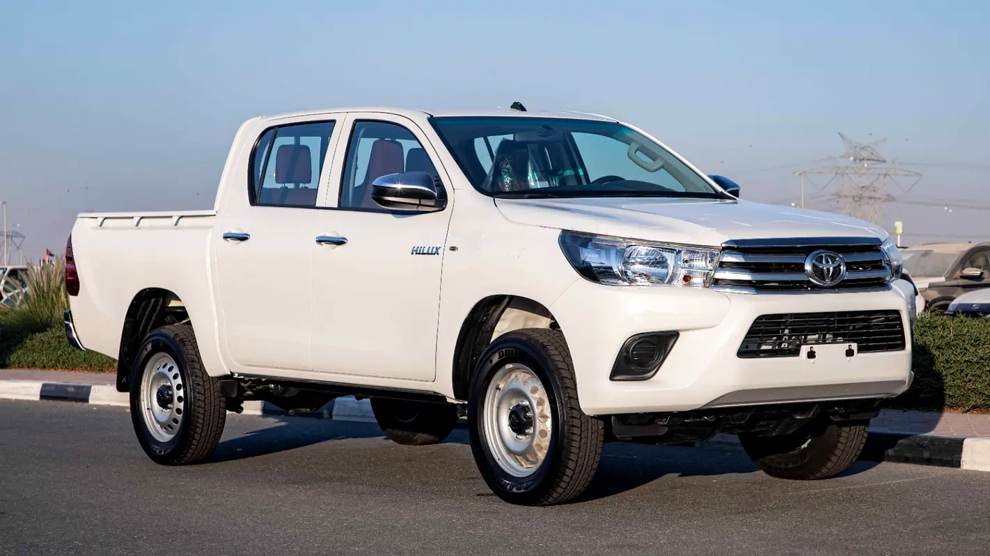 2026 Toyota Hilux D/C 4WD Diesel DLX-E GCC Specs