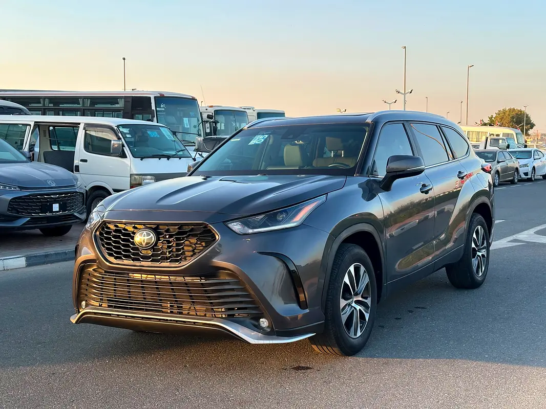 2023 Toyota Highlander XLE American Specs, 20,159 km