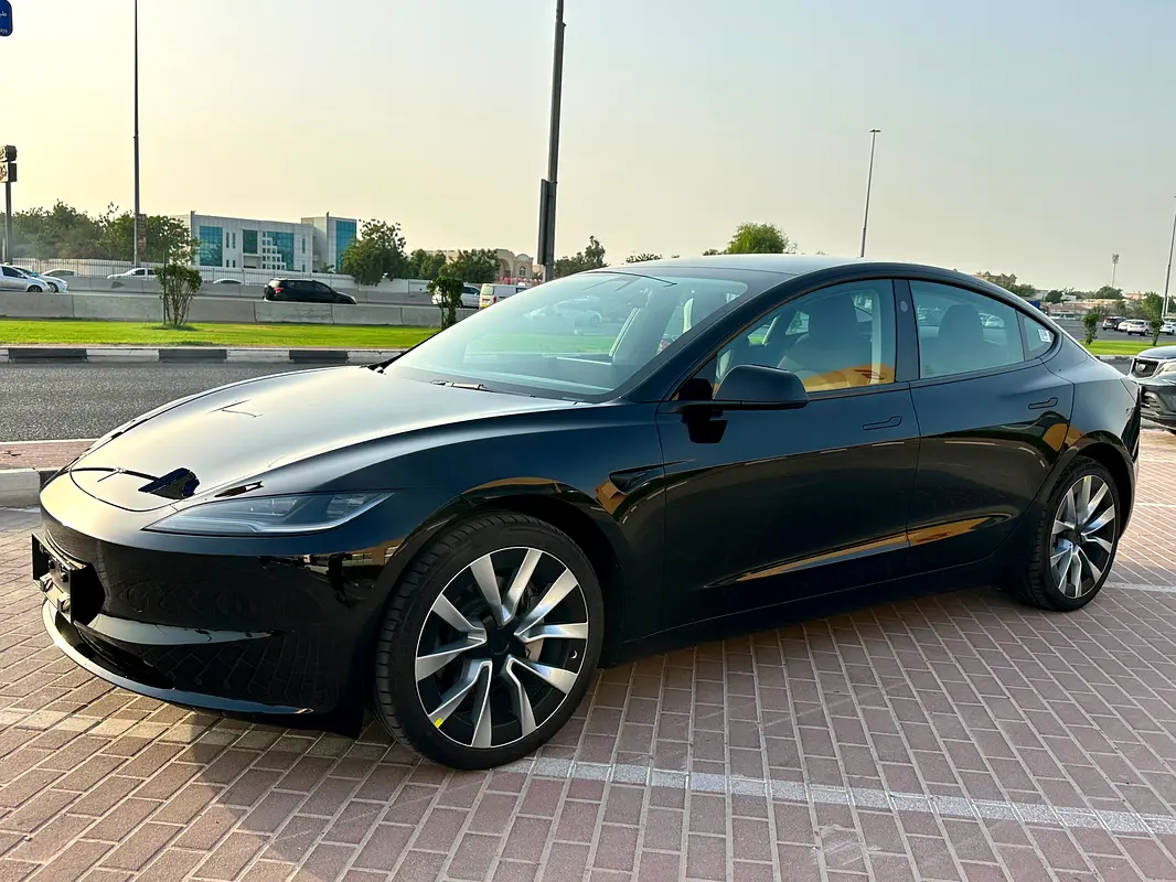 2025 Tesla Model 3 Chinese Specs, 200 km