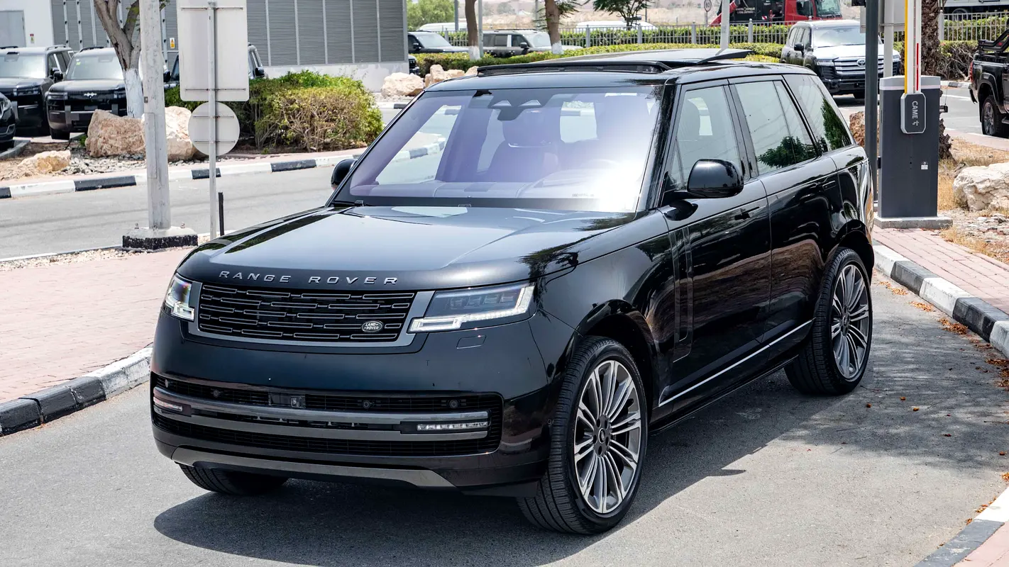 2022 Land Rover Range Rover HSE P530 V8 GCC, Warranty
