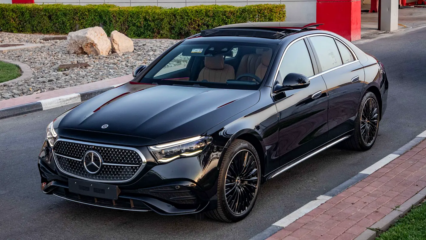 2026 Mercedes-Benz E-Class E300 AMG Package | 0 km | GCC Specs