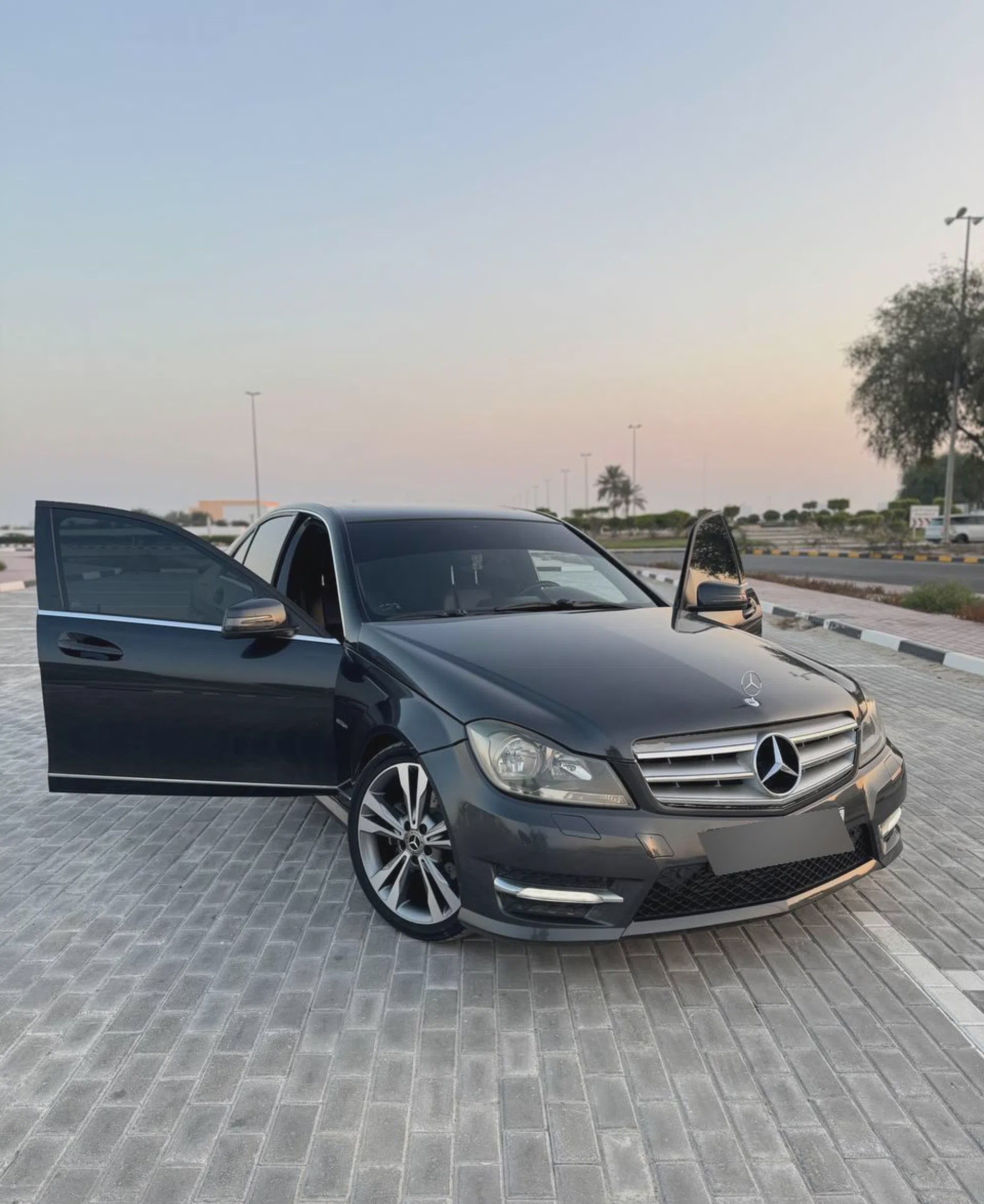 2012 مرسيدس بنز الفئة سي C 250
