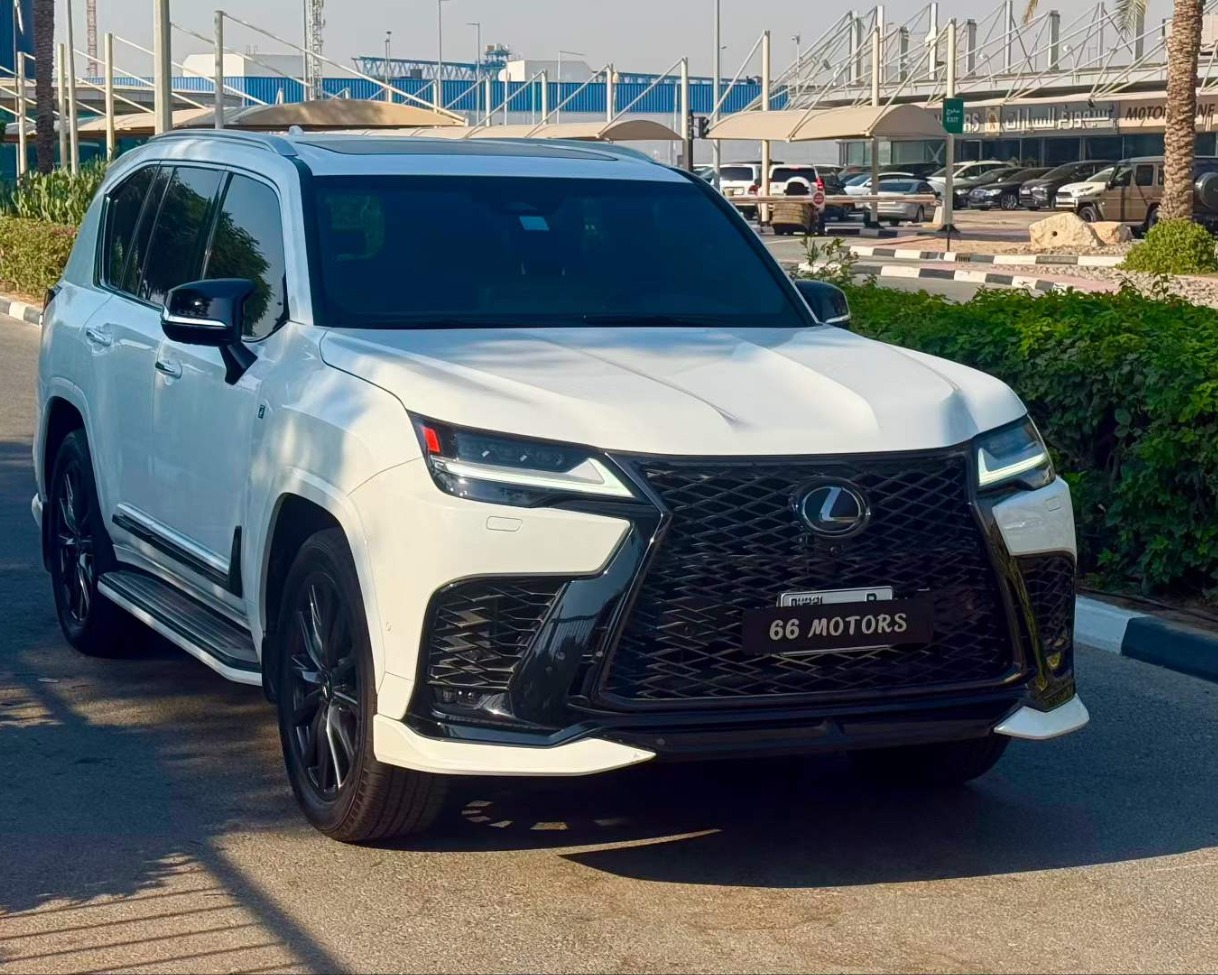 لكزس LX 700h F Sport خليجي 2025 — 3,500 كم — 499,900 درهم