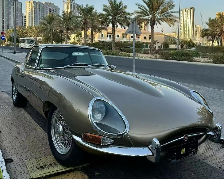 1964 Jaguar E-Type Series 1 Fixed Head Coupé — Dubai Collector Car