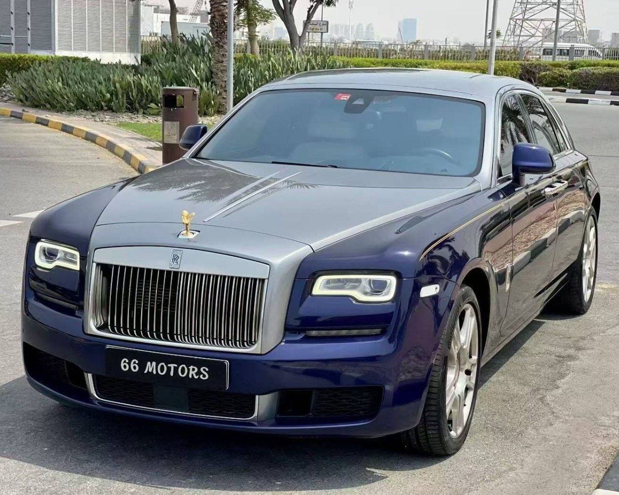 2018 Rolls-Royce Ghost GCC, 90,000 km