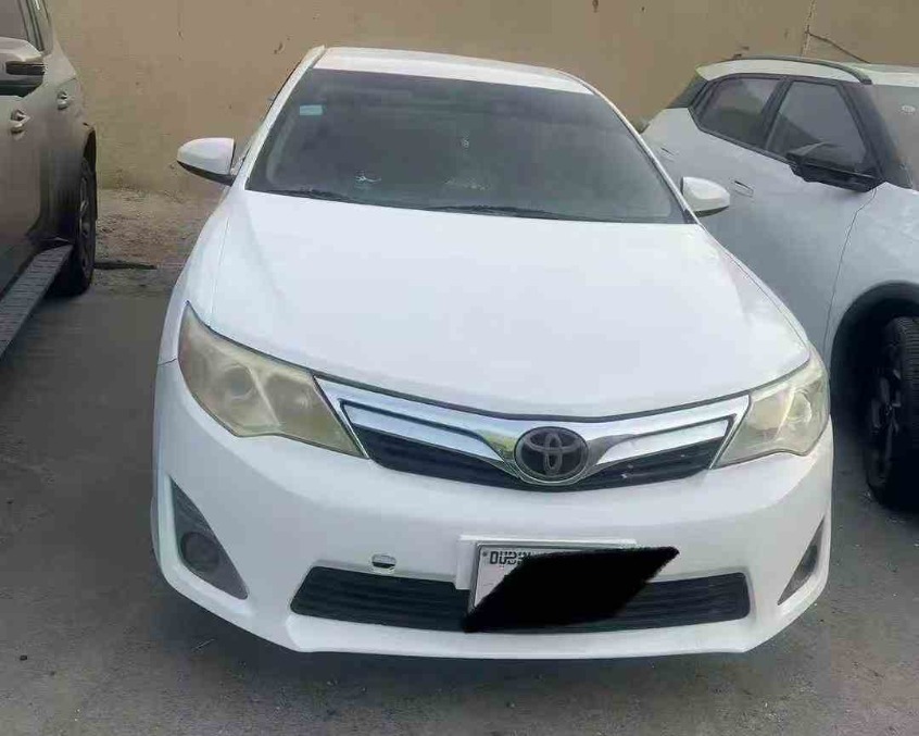 2015 Toyota Camry 2.5, 170,000 km