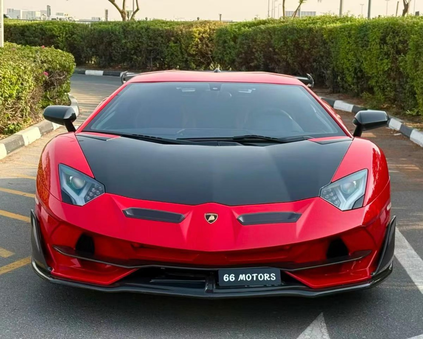 2018 Lamborghini Aventador S GCC, 80,000 km