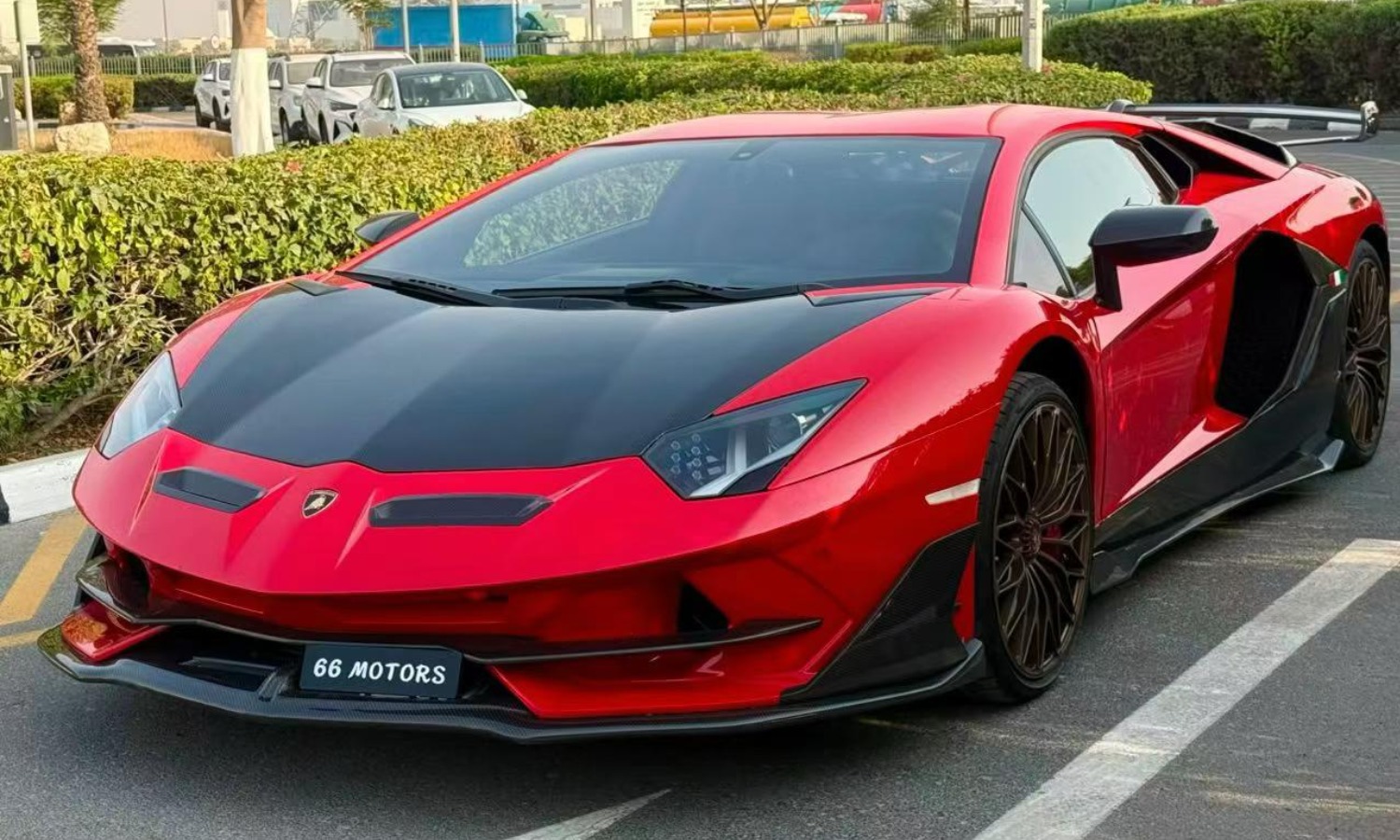 2018 Lamborghini Aventador S GCC, 80,000 km