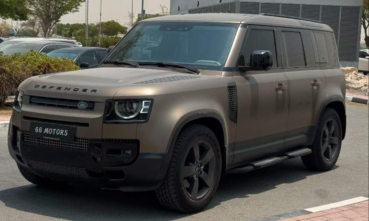 2024 Land Rover Defender 110 GCC — 40,000 km — AED 299,900
